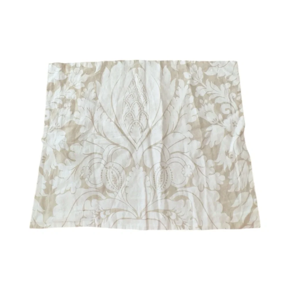 NEW‎ Set of 2 Pottery Barn Beige White Paisley Floral 100% Linen Standard Shams